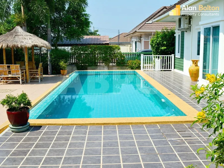 3 Bed 2 Bath Pool Villa in Bang Saray HS5379
