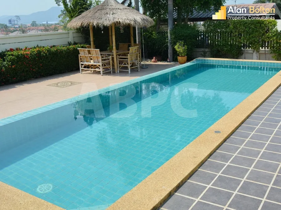 3 Bed 2 Bath Pool Villa in Bang Saray HS5379 photo 3