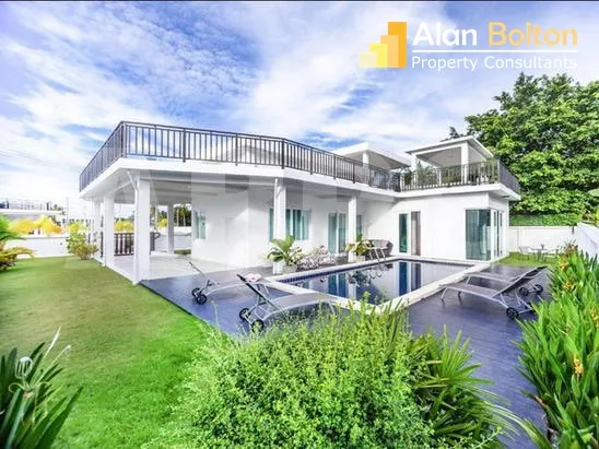 5 Bed 5 Bath in Huay Yai HS5398