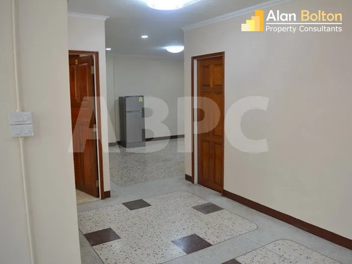 9 Bed 8 Bath House in South Pattaya photo 7