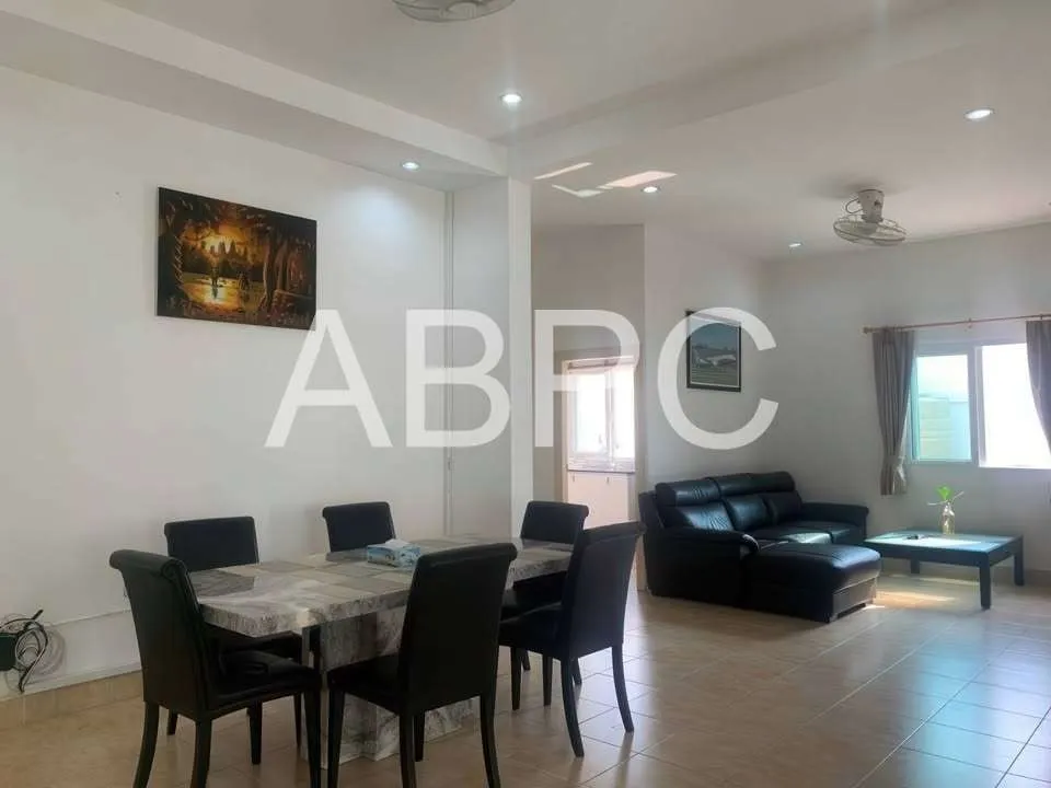 3 Bed 4 Bath Pool Villa in East Pattaya photo 8
