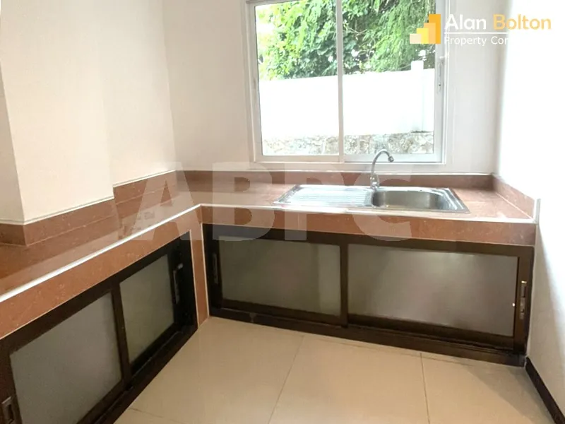 3 Bed - 4 Bath House in South Pattaya photo 7