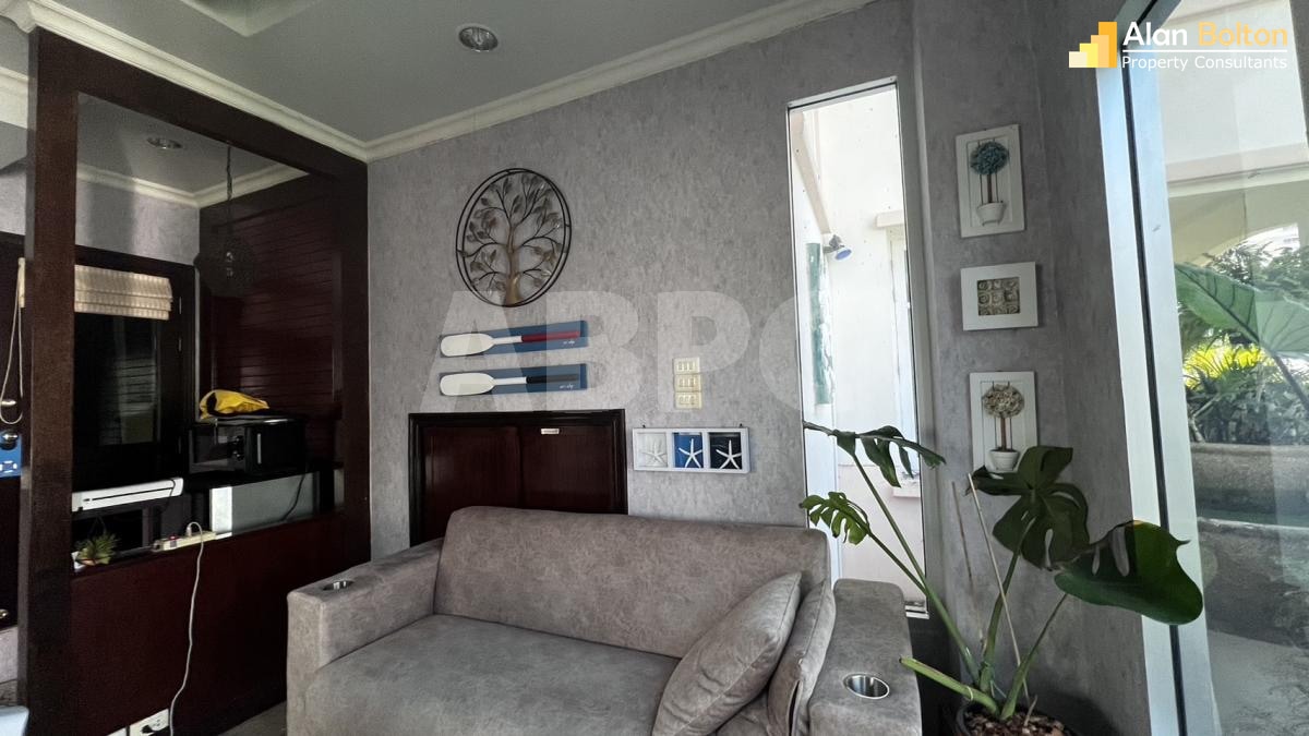 4 Bed 4 Bath in Jomtien HS5569 photo 5