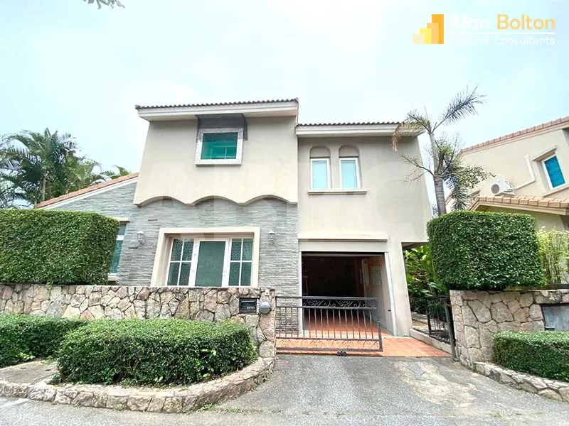 3 Bed 3 Bath House In East Pattaya