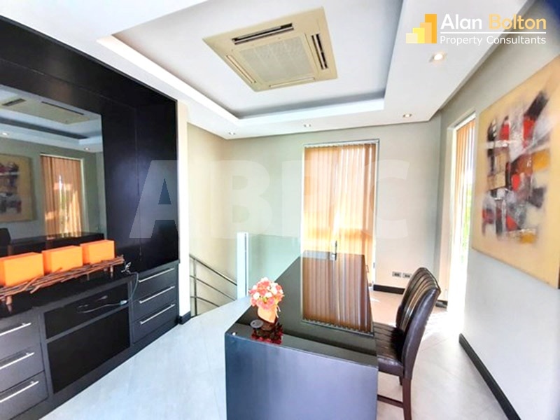 Modern Luxury 5 Bed 6 Bath Pool Villa In Jomtien photo 14