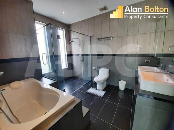 4 Bed 5 Bath in East Pattaya HS5600 photo 14