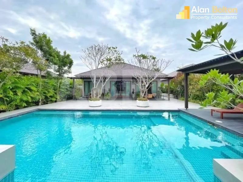 3 Bed 3 Bath Pool Villa in Huay Yai