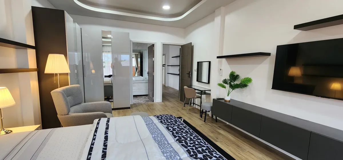 Luxury Brand New Pool Villa 5 bedrooms 6 bathrooms in Mabprachan Lake for SALE/RENT photo 20