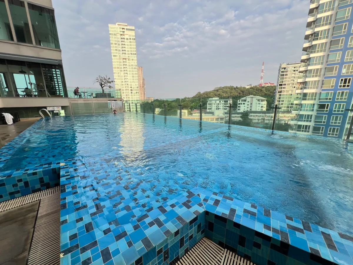 Close to Beach One Bedroom Condo For sale in Prahtamnak photo 2