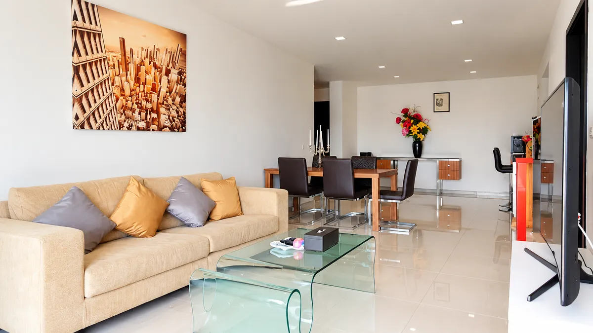 Elegance Condo photo 7