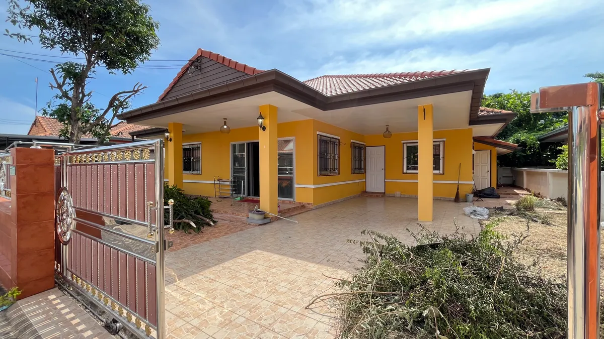 3 Bedrooms 2 Bathrooms in East pattaya