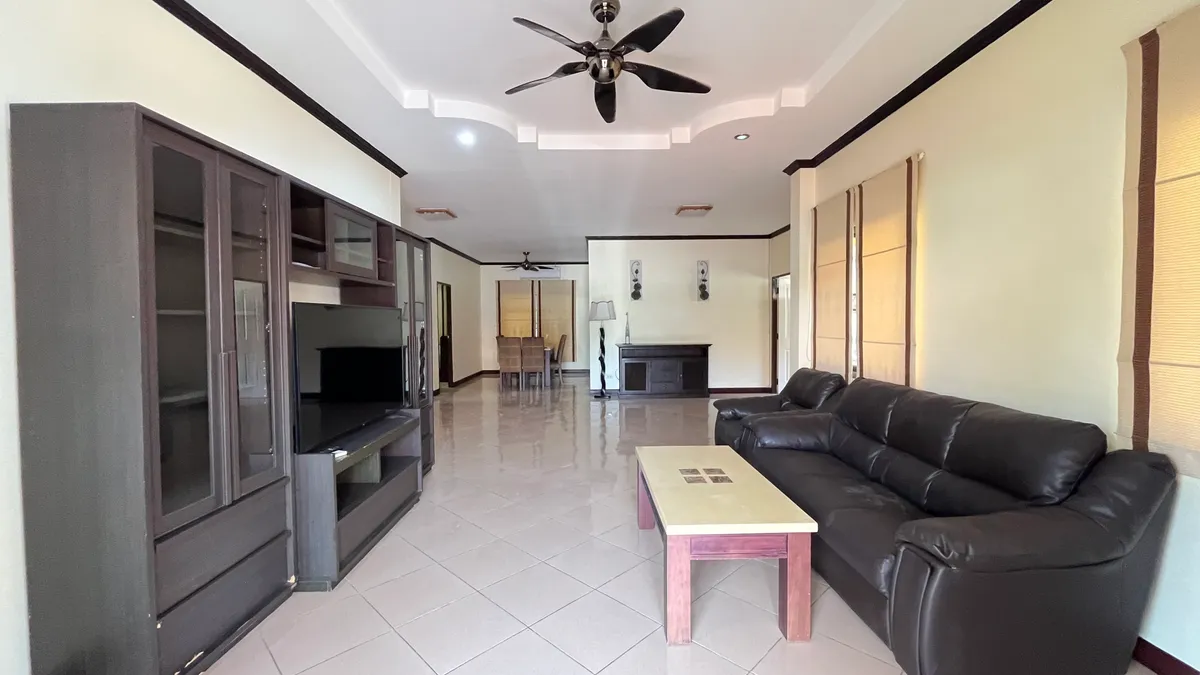 3 Bedrooms 2 Bathrooms in East pattaya photo 4