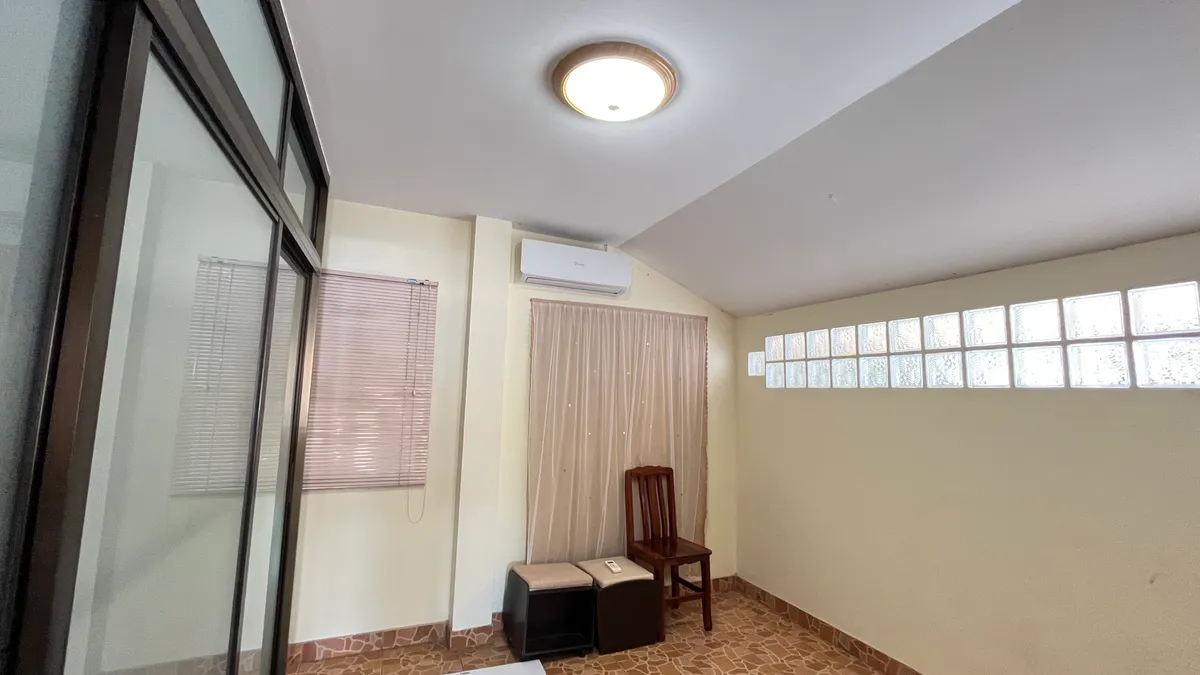 3 Bedrooms 2 Bathrooms in East pattaya photo 8