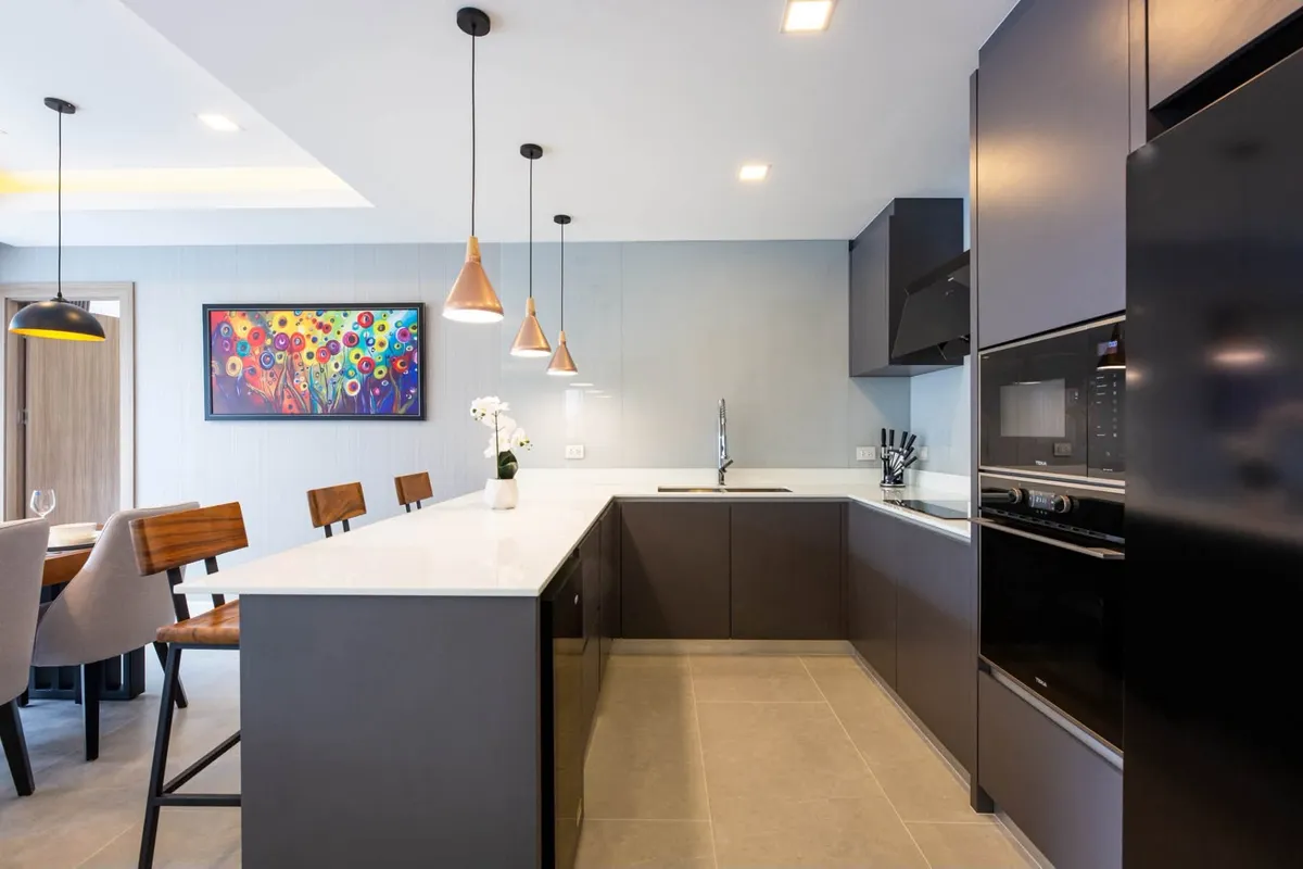 Modern Luxury Pool Villa in Prime Location 3 bedrooms 4 bathrooms in Central Pattaya for RENT photo 9