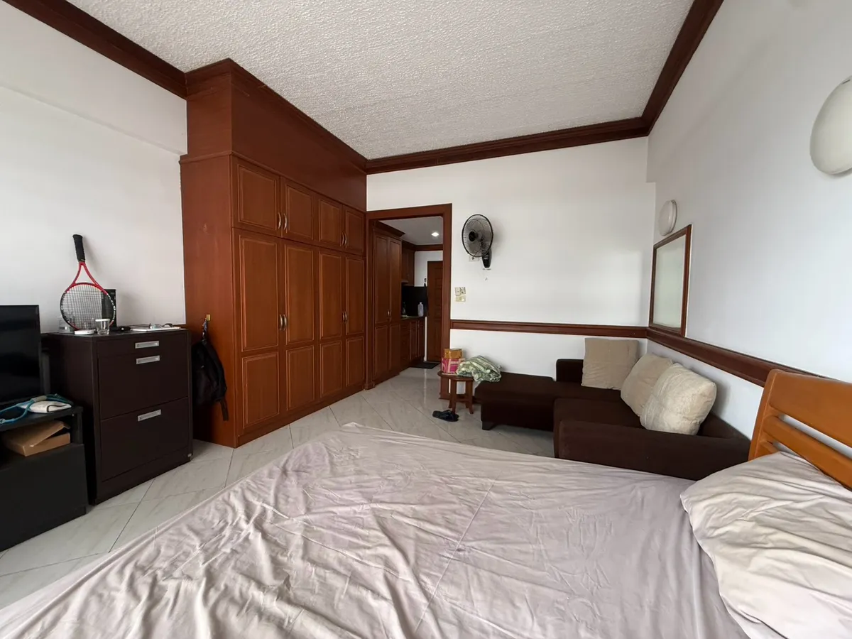 Cosy room at Jomtien Condotel/ Village for sale photo 5