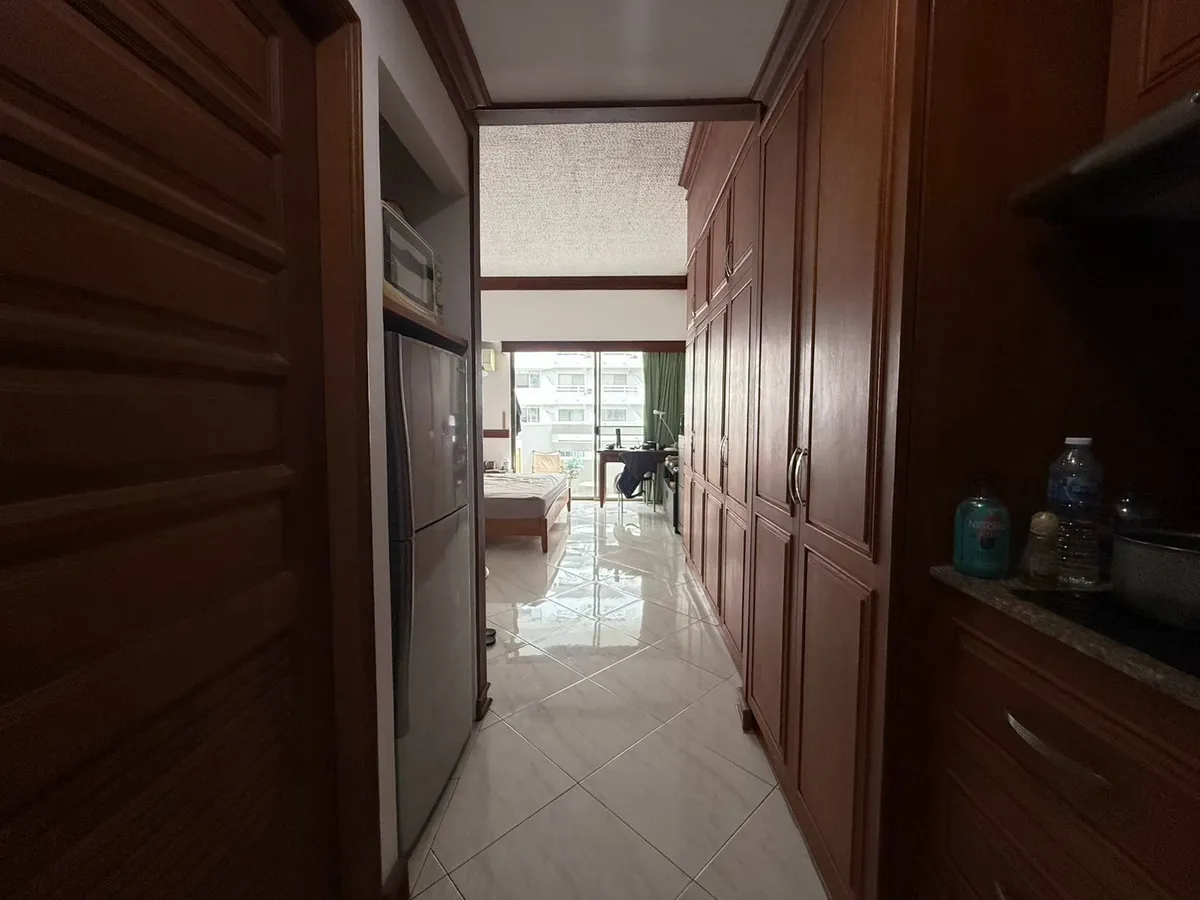 Cosy room at Jomtien Condotel/ Village for sale photo 12