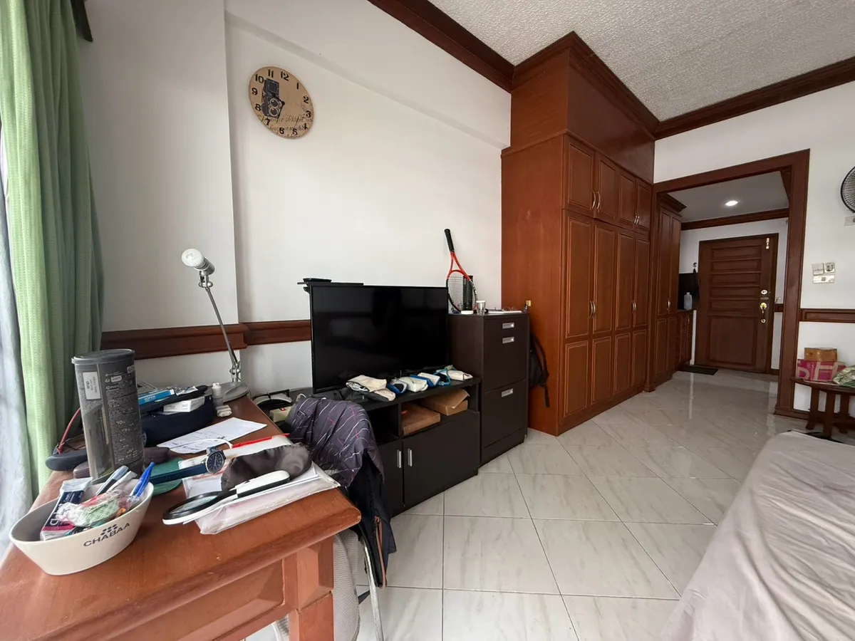 Cosy room at Jomtien Condotel/ Village for sale photo 7