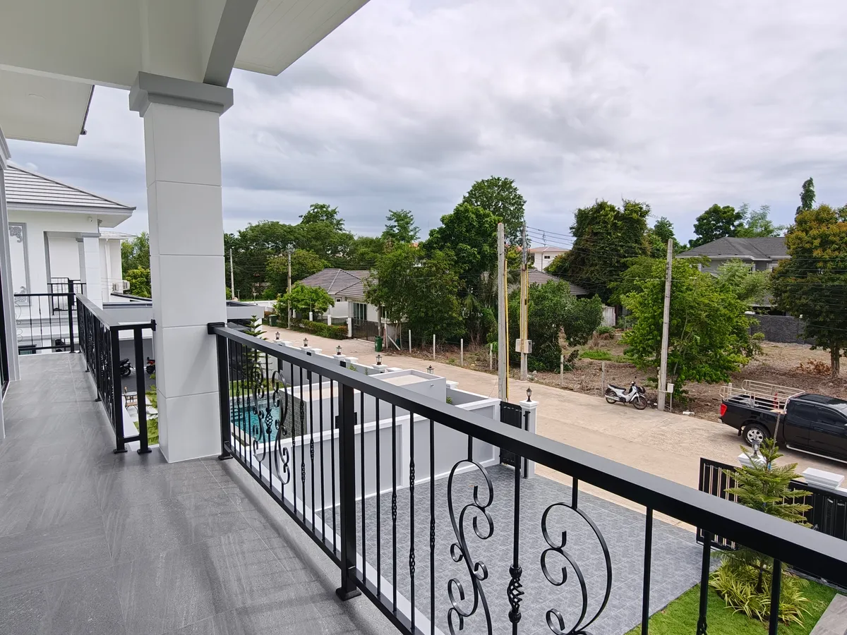 Private Poolvilla photo 35