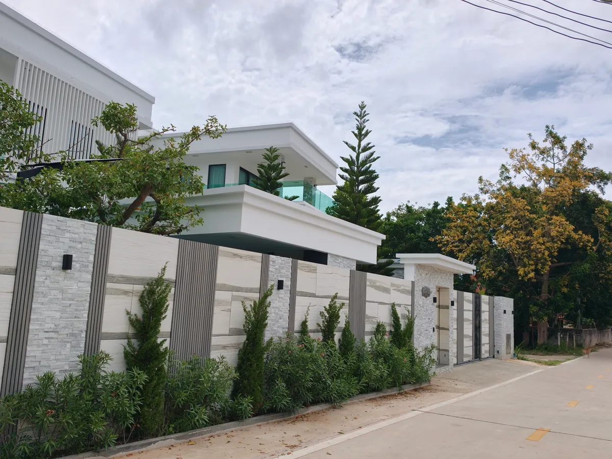 Private Poolvilla photo 2