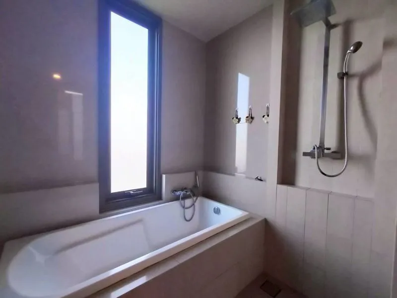 1 Bedroom 1 Bathroom with sea view photo 10