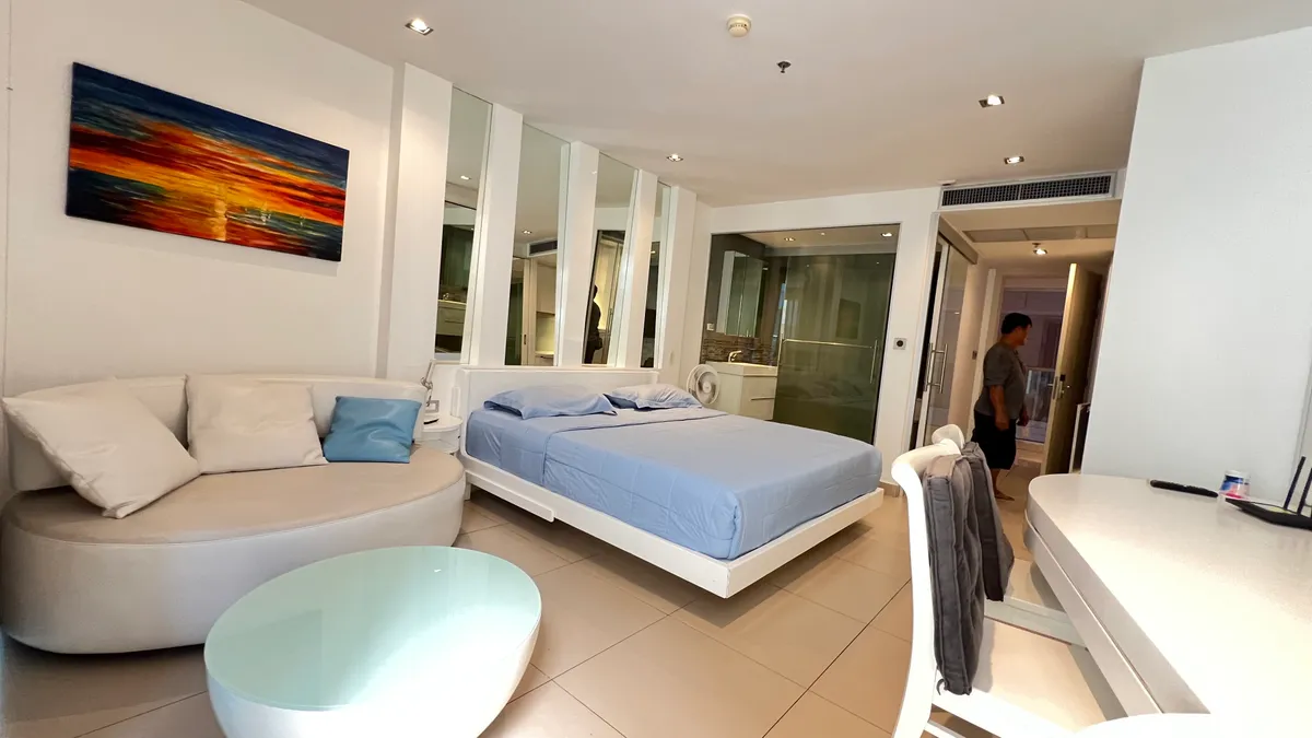 Studio 1 Bathroom in Pratumnak photo 6