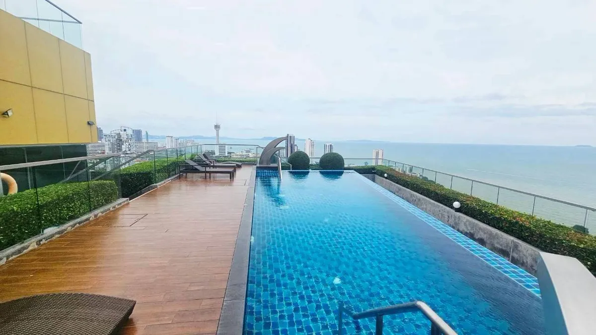 The Peak Towers photo 11