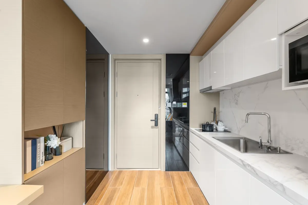 One Bedroom condo For Rent Iin Prahtamnak photo 4