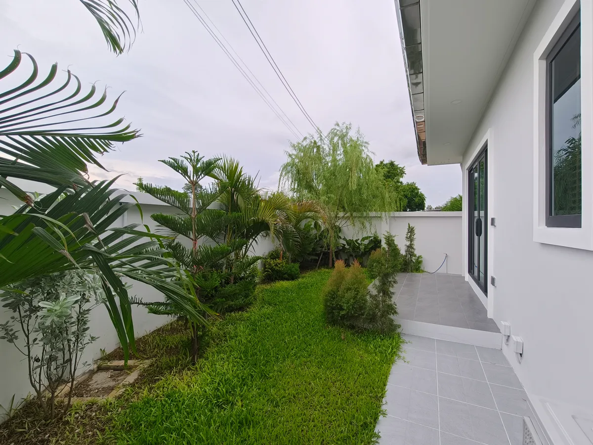 HuayYai Pool Villa photo 9