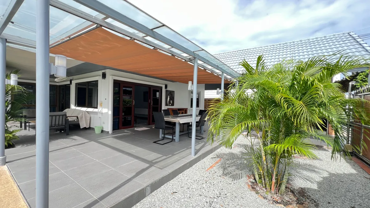 Pool villa 3 Bedrooms 3 Bathrooms in East pattaya photo 3