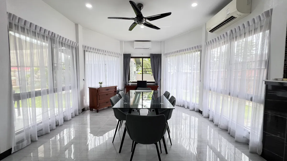 Pool villa 3 Bedrooms 3 Bathrooms in East pattaya photo 12