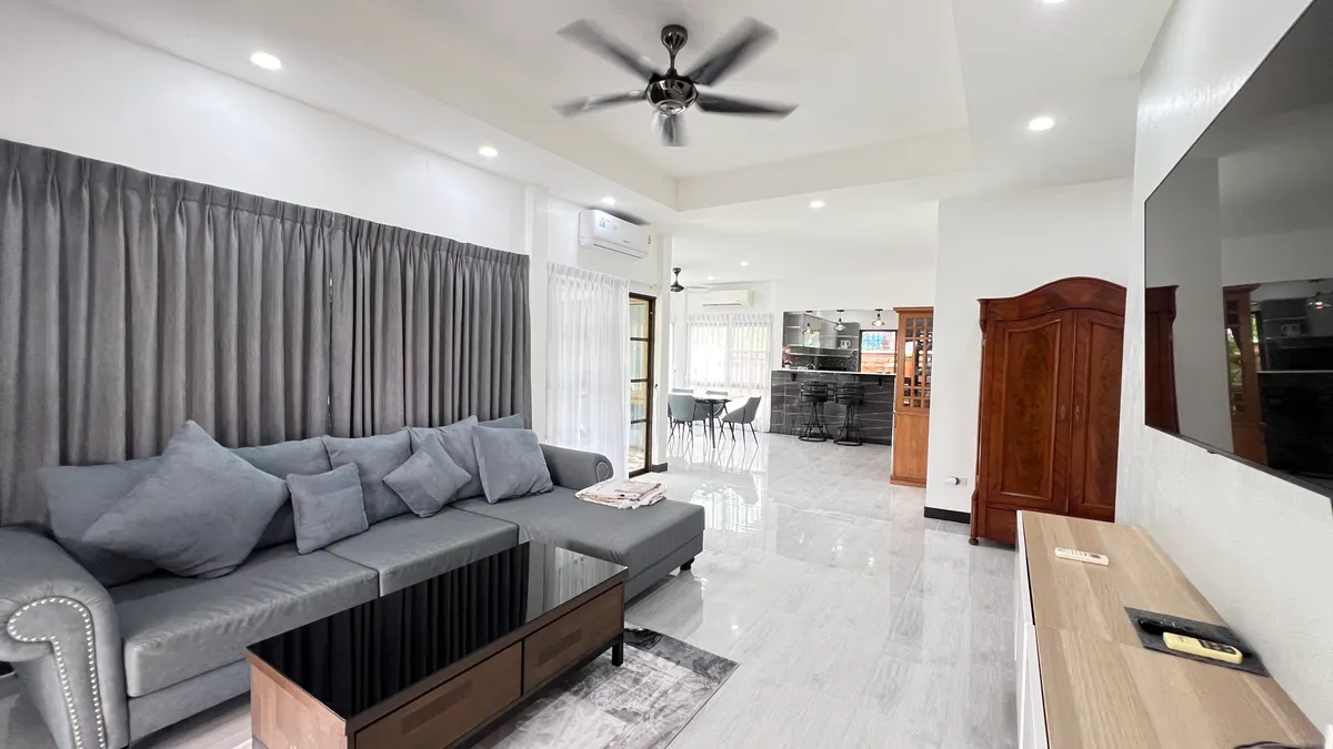 Pool villa 3 Bedrooms 3 Bathrooms in East pattaya photo 9