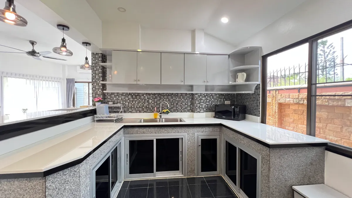 Pool villa 3 Bedrooms 3 Bathrooms in East pattaya photo 13