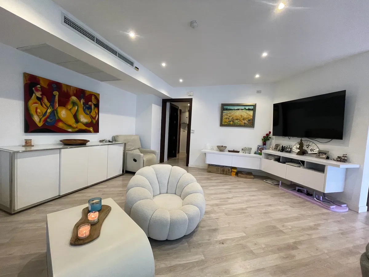 Modern and bright condo for sale at The Clubhouse