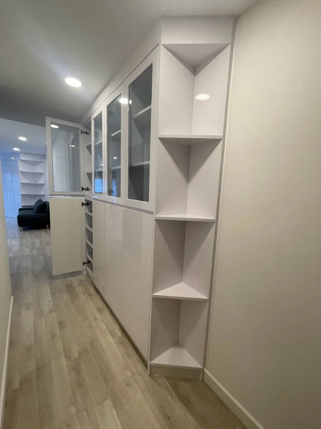 Modern and bright condo for sale at The Clubhouse photo 18