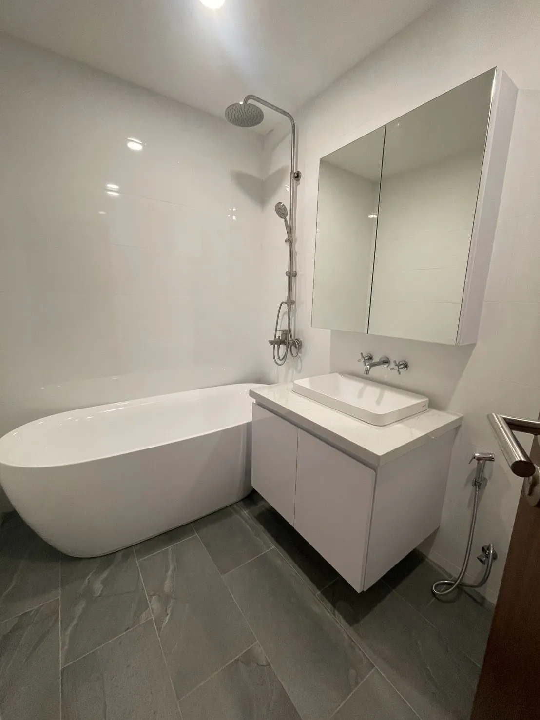 Modern and bright condo for sale at The Clubhouse photo 26
