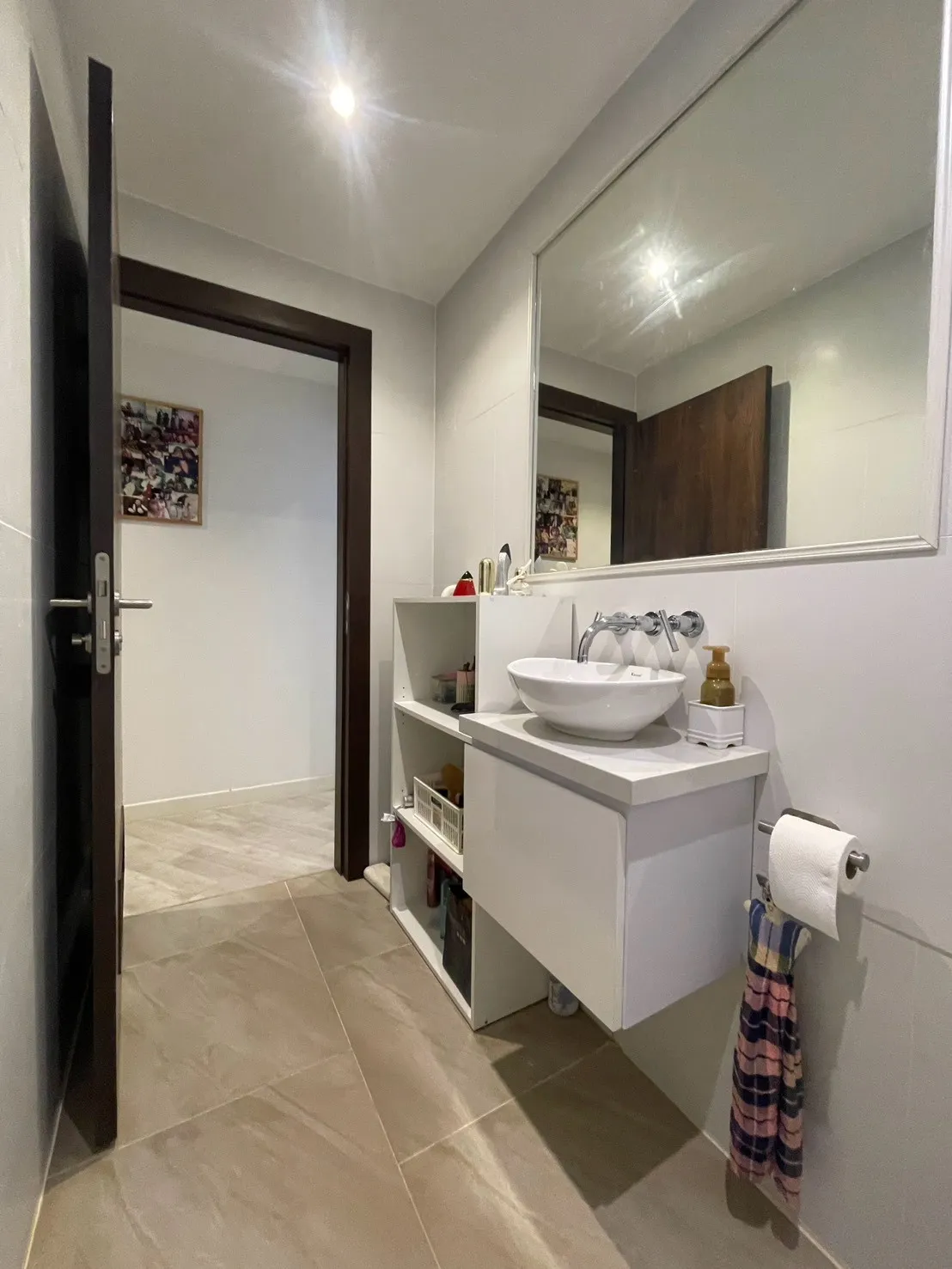 Modern and bright condo for sale at The Clubhouse photo 13