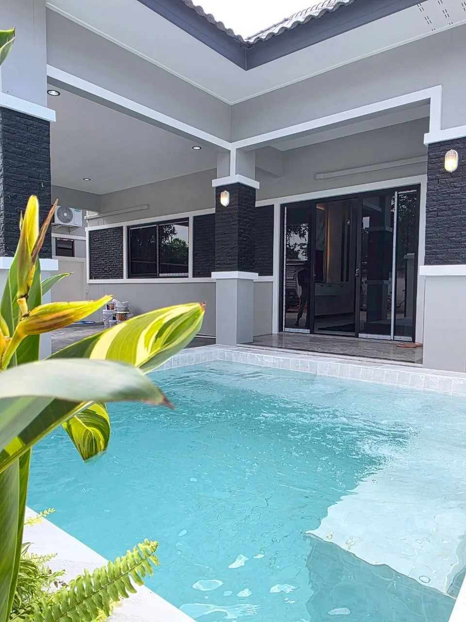Pool Villa For Sale in huay Yai