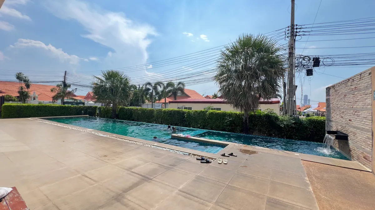 Pool villa 3 Bedrooms 2 Bathrooms in Jomtien photo 18