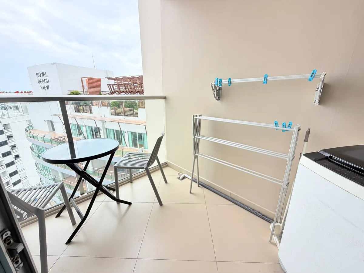Studio Condo For Rent Near Prahtamnak Beach photo 10