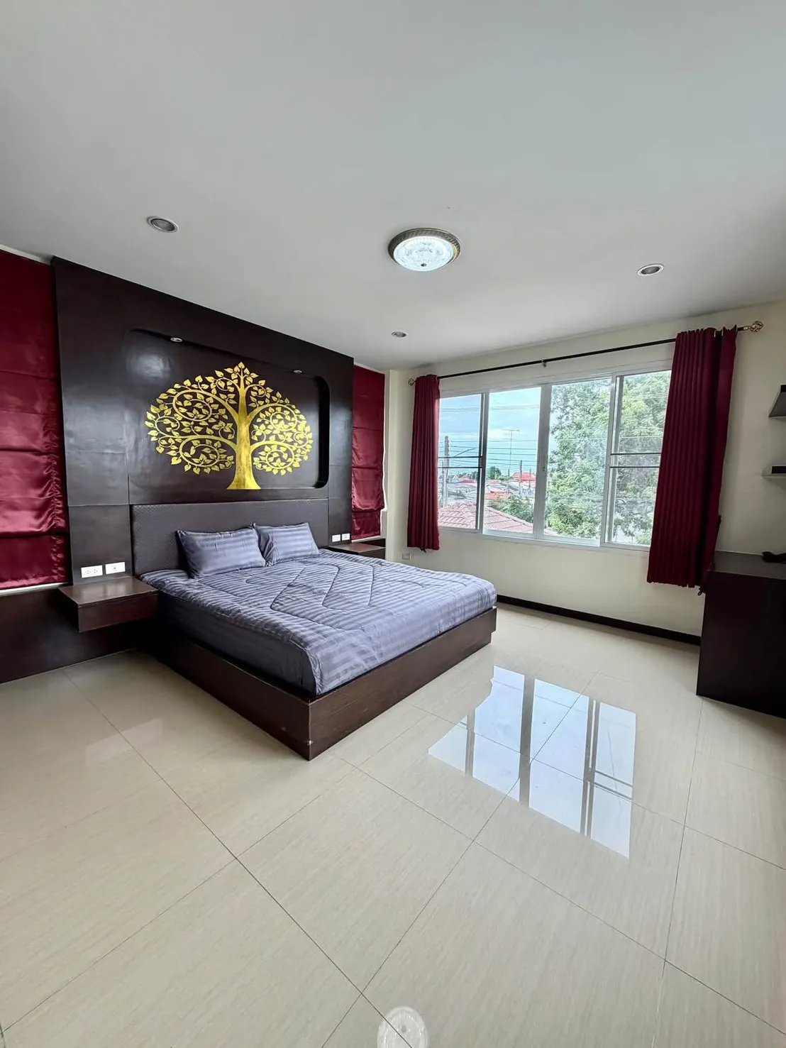 2-Story House for Rent 4 Bedrooms 4 Bathrooms in East Pattaya photo 10