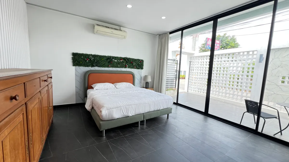 Modern Style Private House 4 bedrooms 2 bathrooms in East Pattaya for RENT photo 7