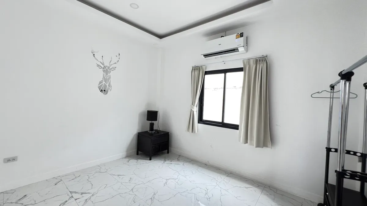 Modern Style Private House 4 bedrooms 2 bathrooms in East Pattaya for RENT photo 14