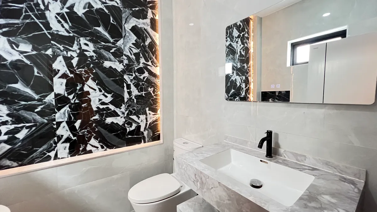 Modern Style Private House 4 bedrooms 2 bathrooms in East Pattaya for RENT photo 10