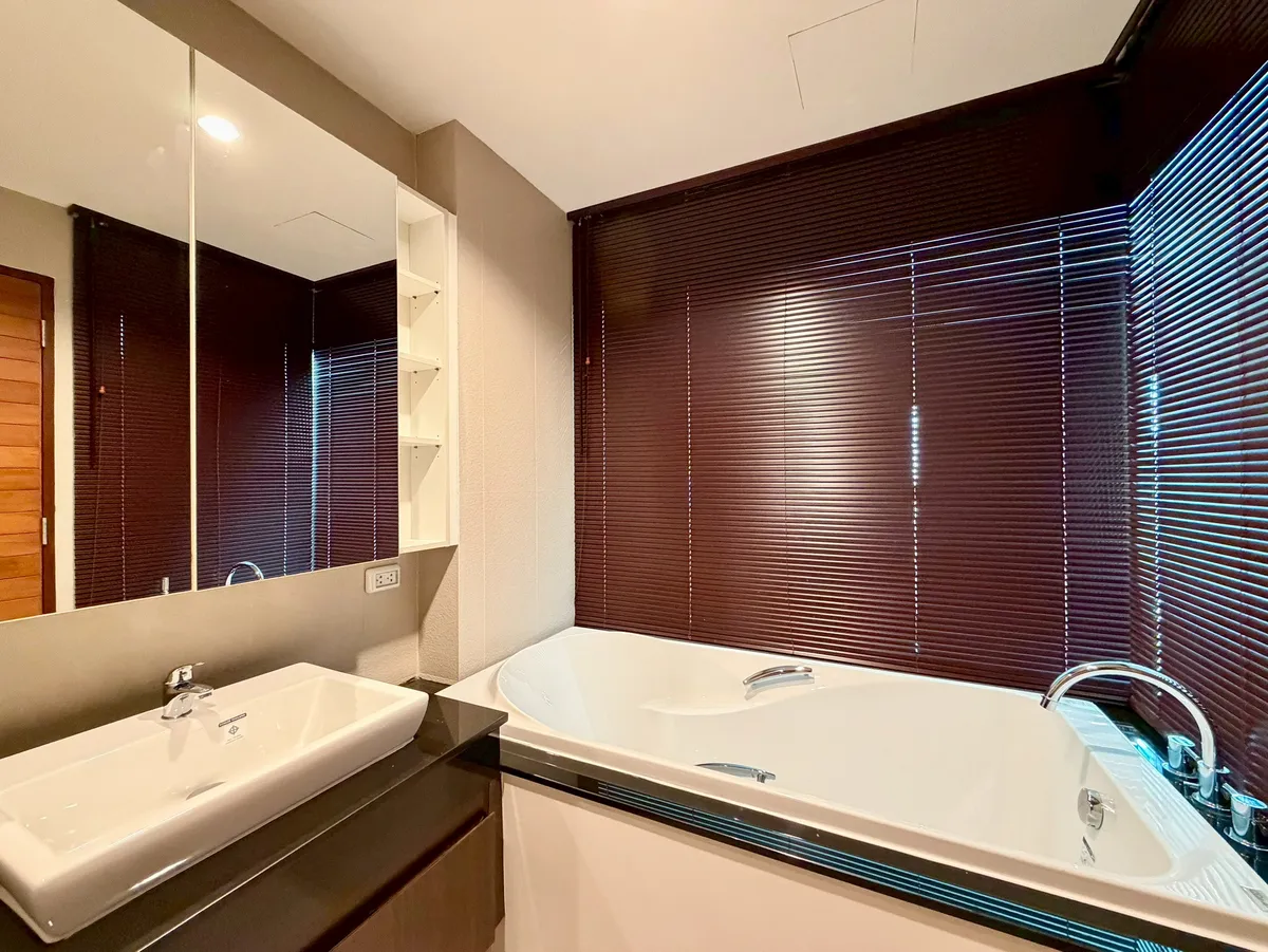 2 Bedroom Condo For Rent in Pratumnak photo 12