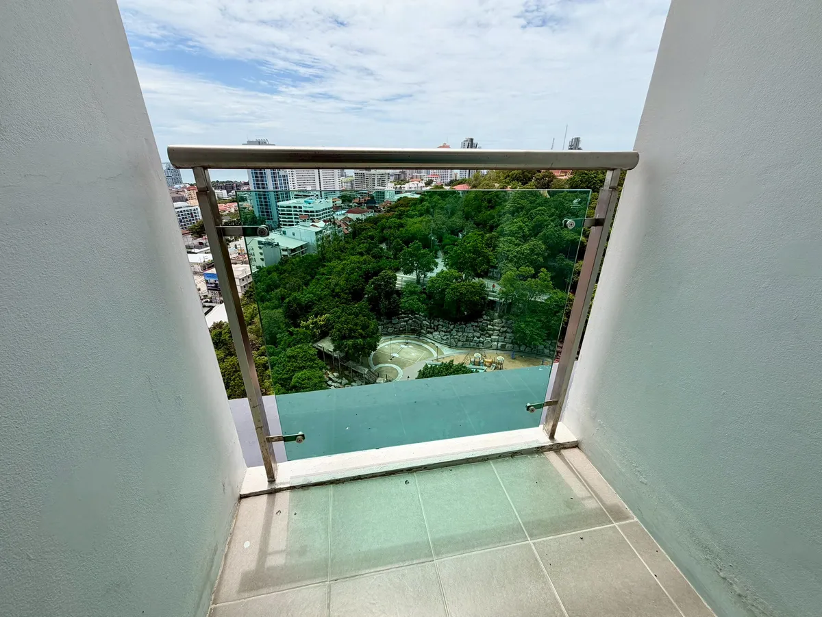 2 Bedroom Condo For Rent in Pratumnak photo 9