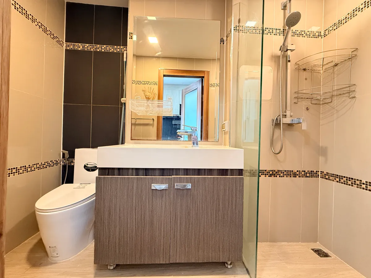 1-Bedroom Duplex for Rent in Jomtien photo 8