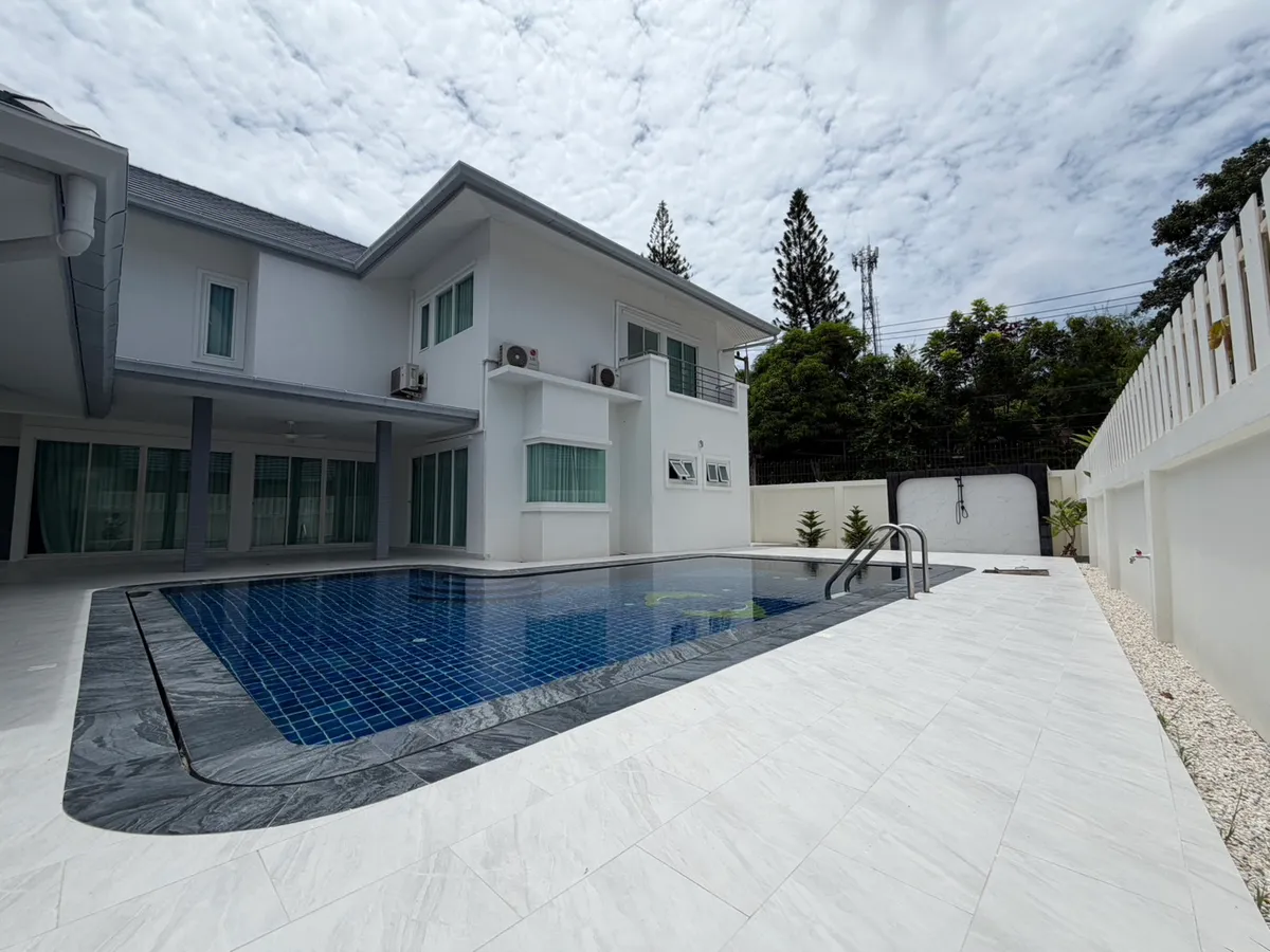 New renovated pool villa For Rent Ready to move in photo 3
