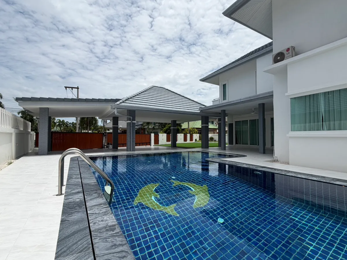 New renovated pool villa For Rent Ready to move in