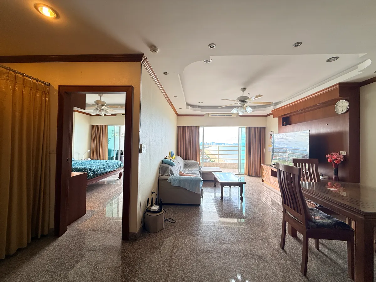 Sea view and city view for rent photo 6