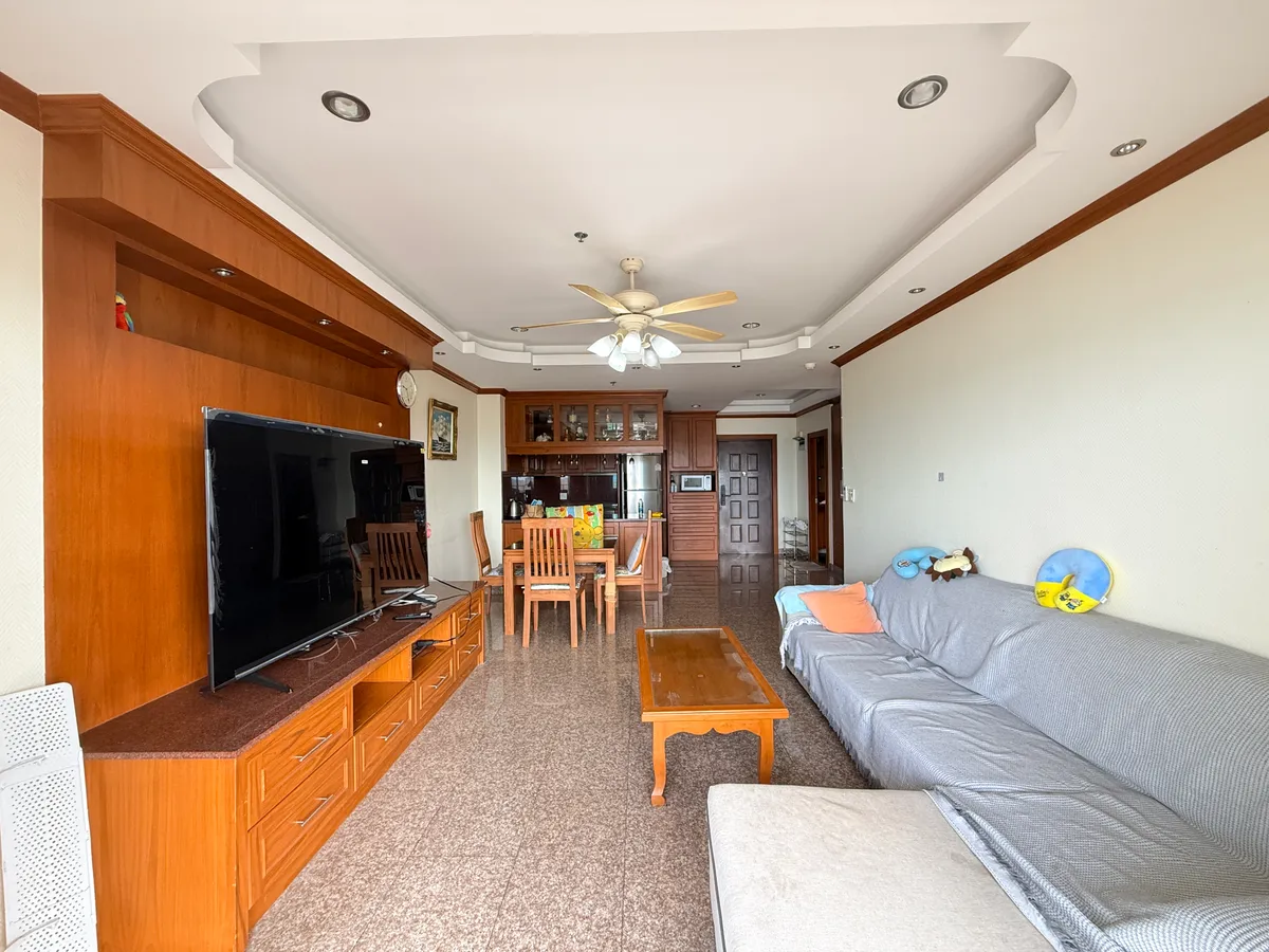 Sea view and city view for rent photo 9